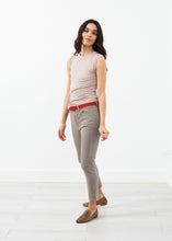 Load image into Gallery viewer, Belted Jeans